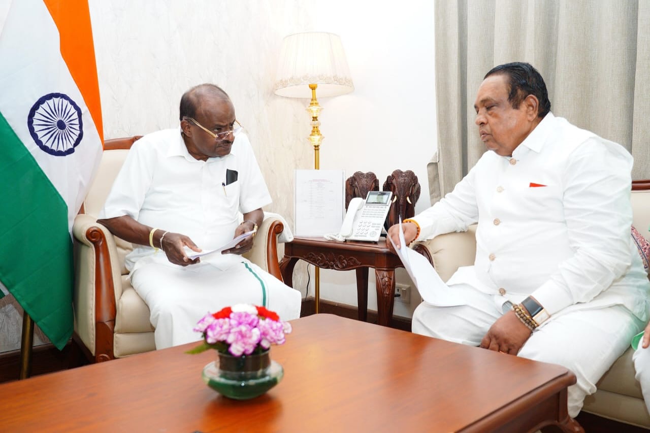 bhausaheb_wakchaure904_1757567477_3719068013514793543_63874515168