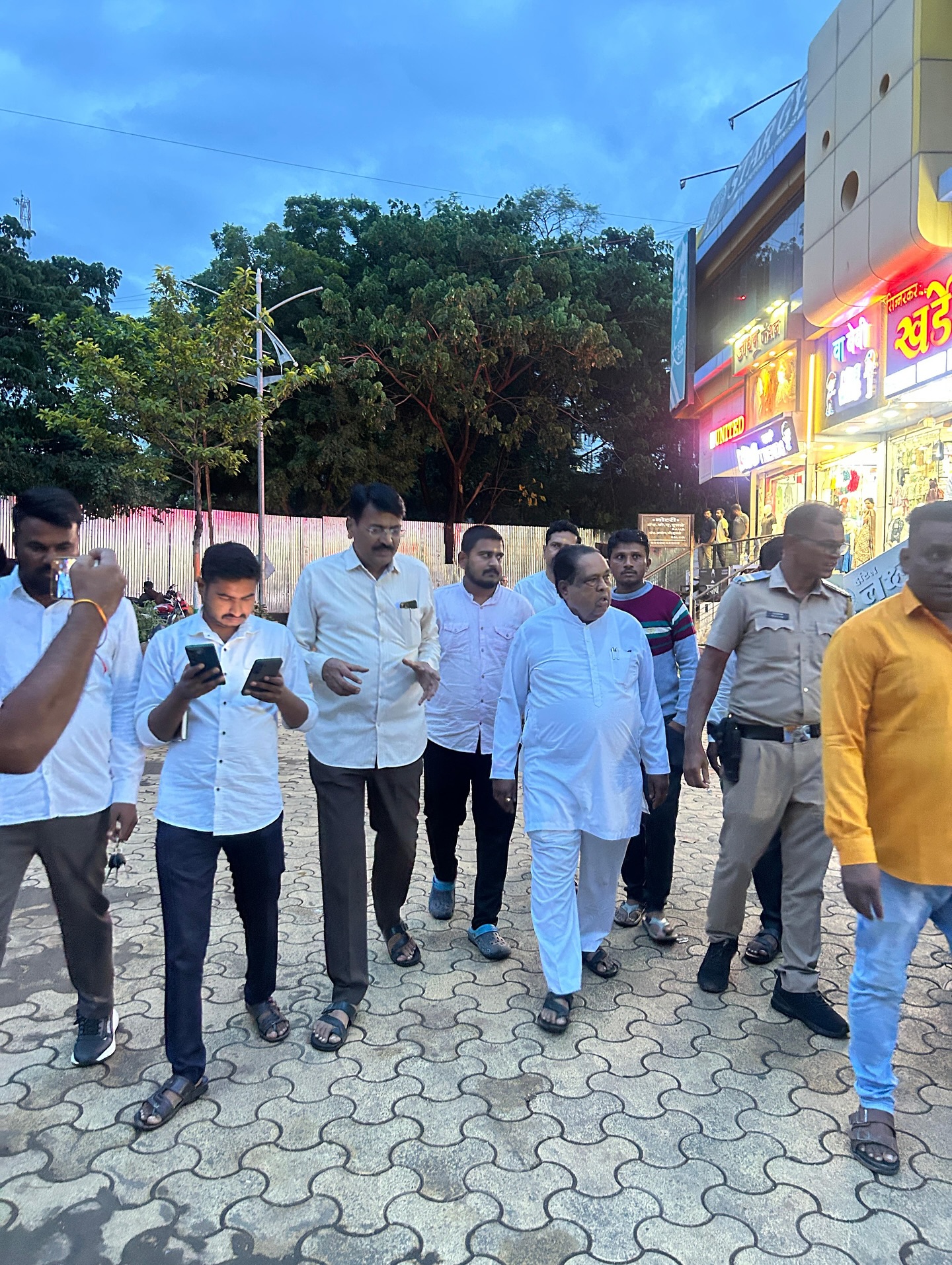 bhausaheb_wakchaure904_1759116542_3732062512473020046_63874515168