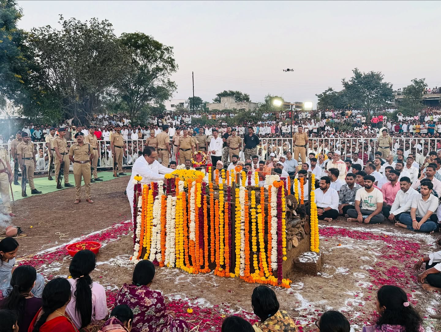 bhausaheb_wakchaure904_1760711428_3745441383641581237_63874515168