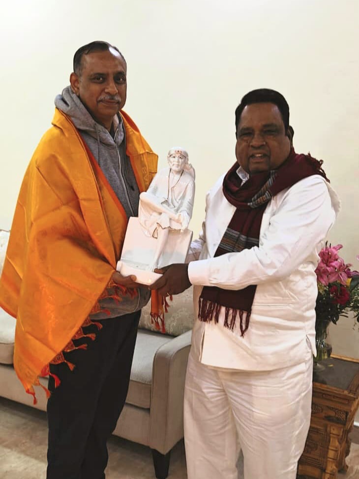 Religious leader meeting with MP Wakchaure during social visit